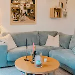 Bleu Serena - Parking - Jardin Apartament